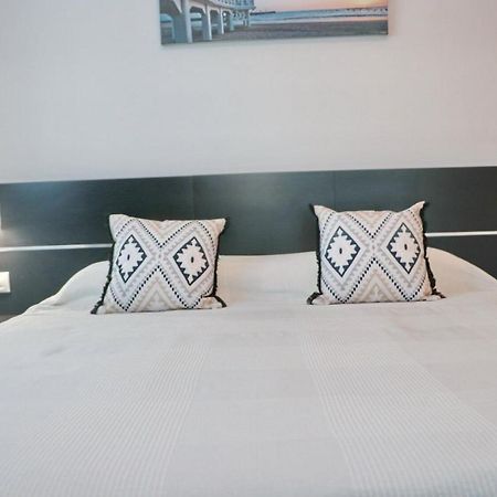 Apartamento Bateles 科尼尔-德拉弗龙特拉 外观 照片